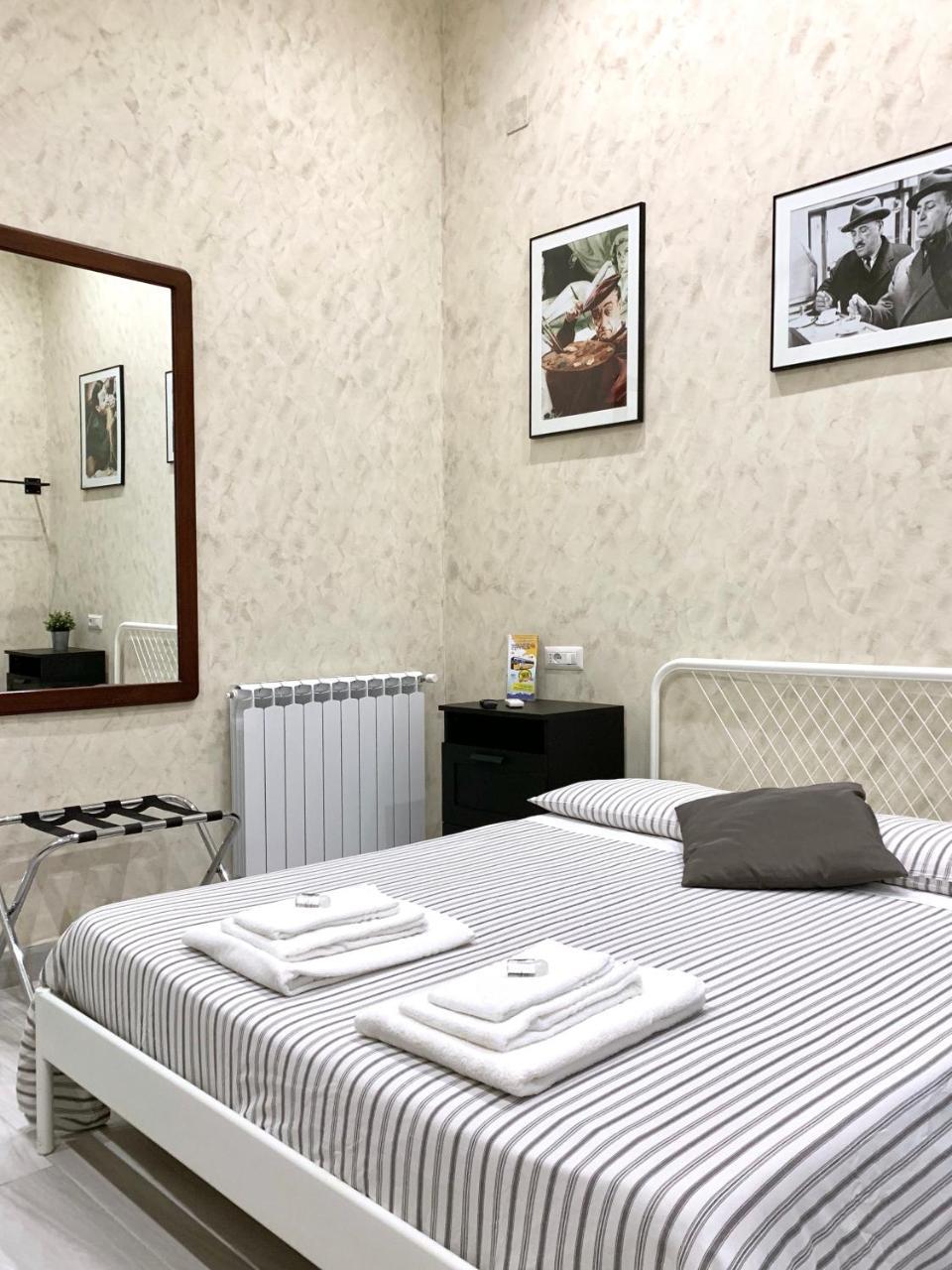 那不勒斯 Bed No Breakfast Ak酒店 外观 照片